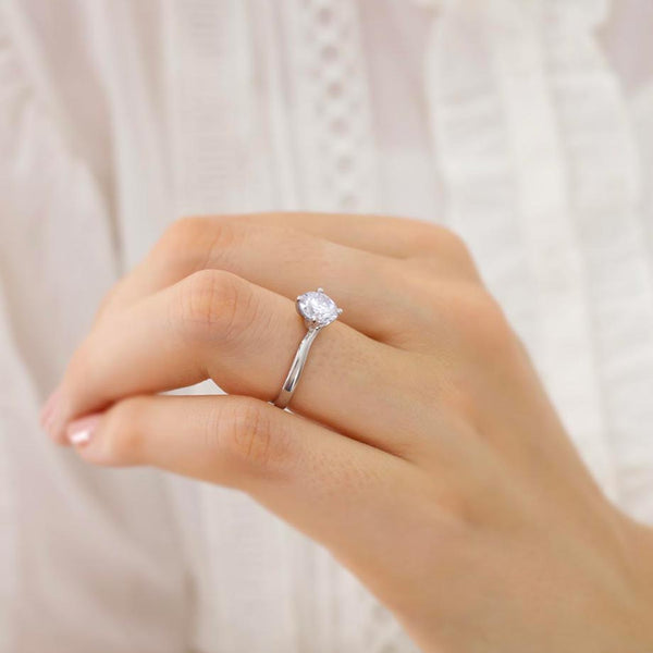 Lily Arkwright's 10 Most Popular Moissanite Engagement Rings Every Proposee Will Love